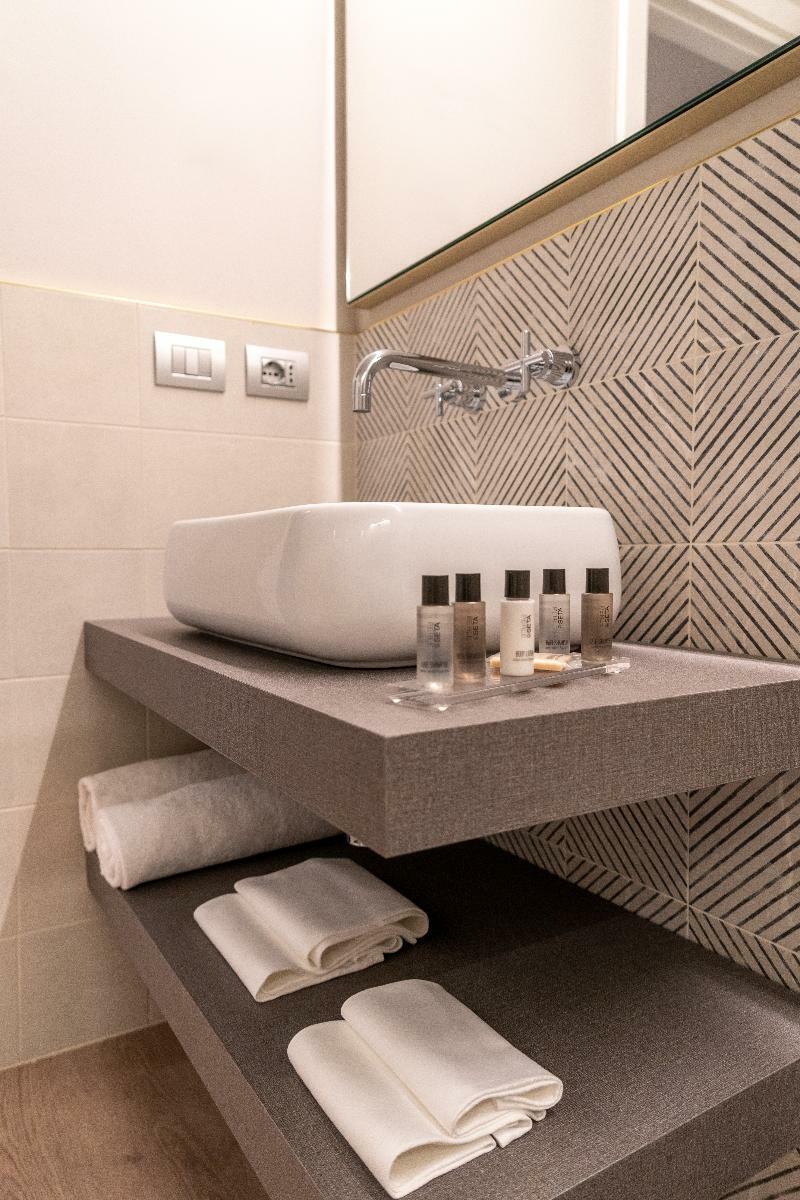 Sleep Tide Suites Milano Exterior foto