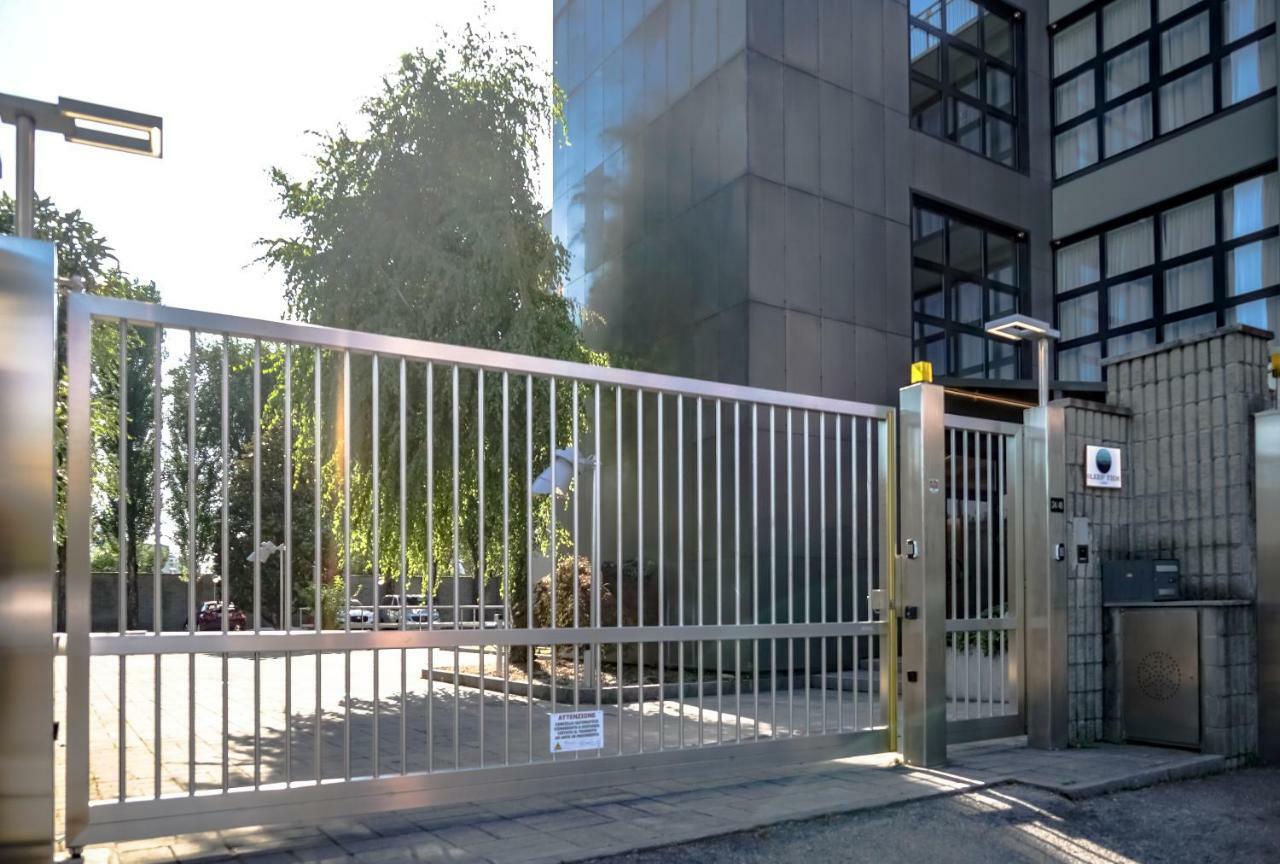 Sleep Tide Suites Milano Exterior foto
