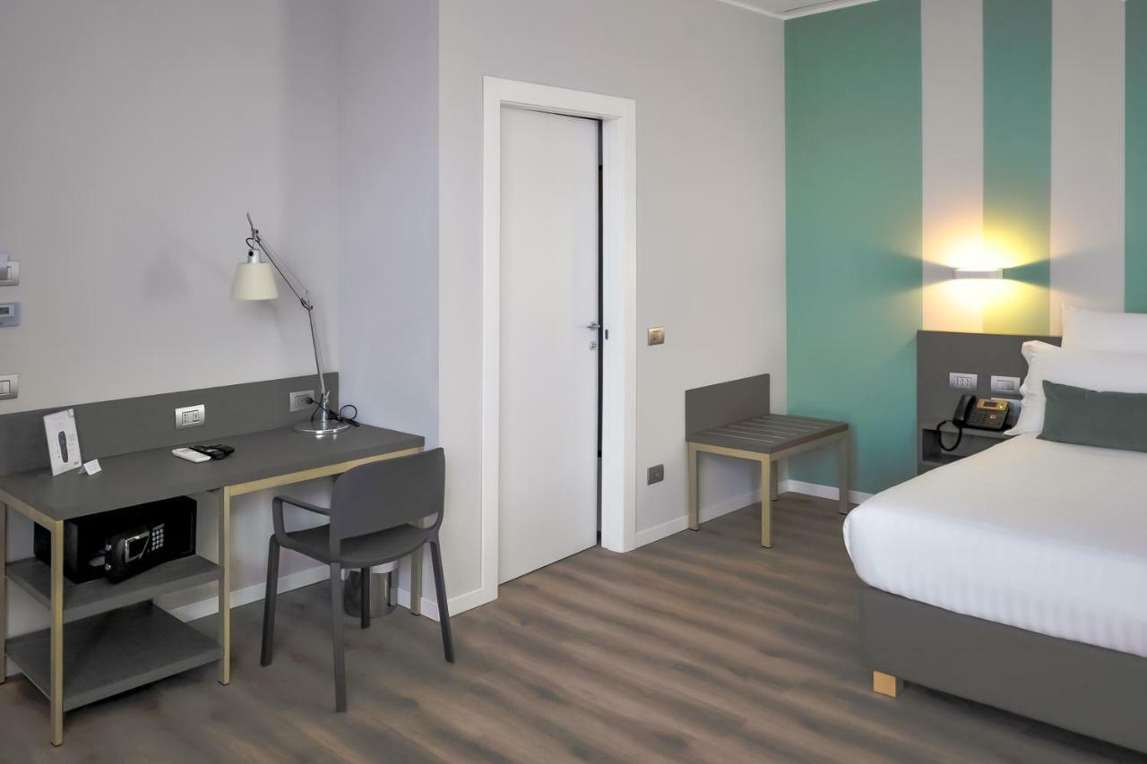 Sleep Tide Suites Milano Exterior foto