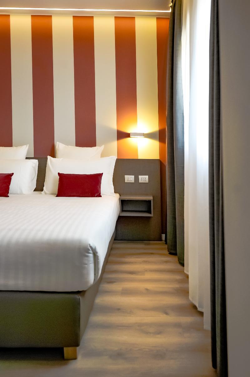 Sleep Tide Suites Milano Exterior foto